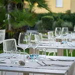 Tarabella Hotel 3*