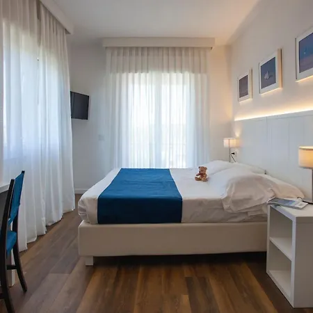 Tarabella 3* Forte dei Marmi