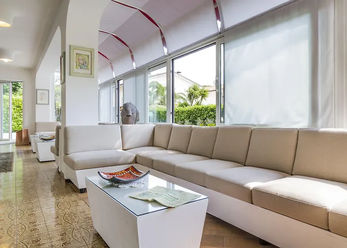 Tarabella Форте-дей-Мармі