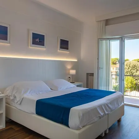 Tarabella Hotel 3*